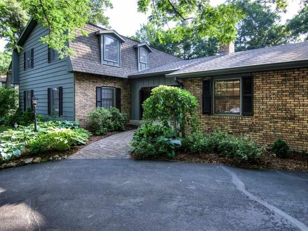 Main Property Photo
