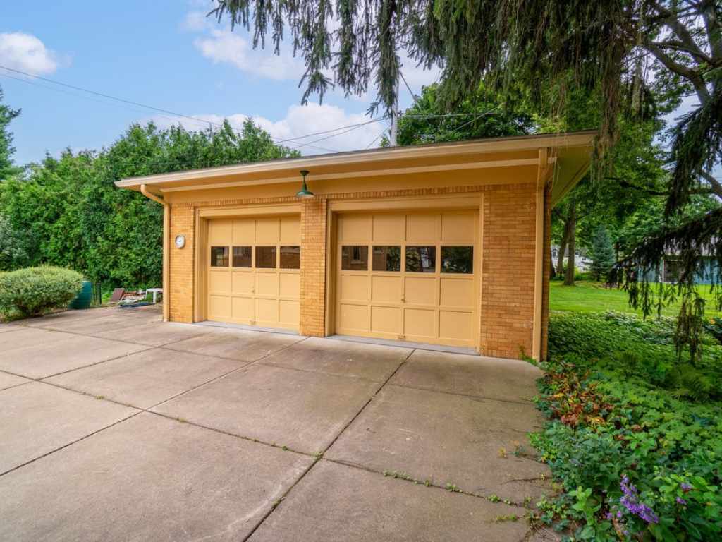 Property Photo 43