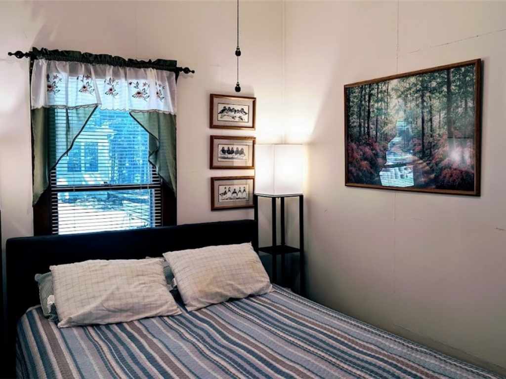 Property Photo 40