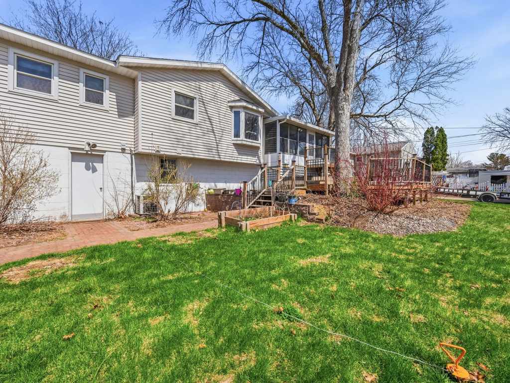 Property Photo 34