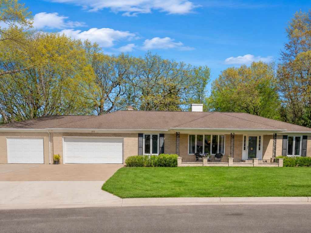 Main Property Photo