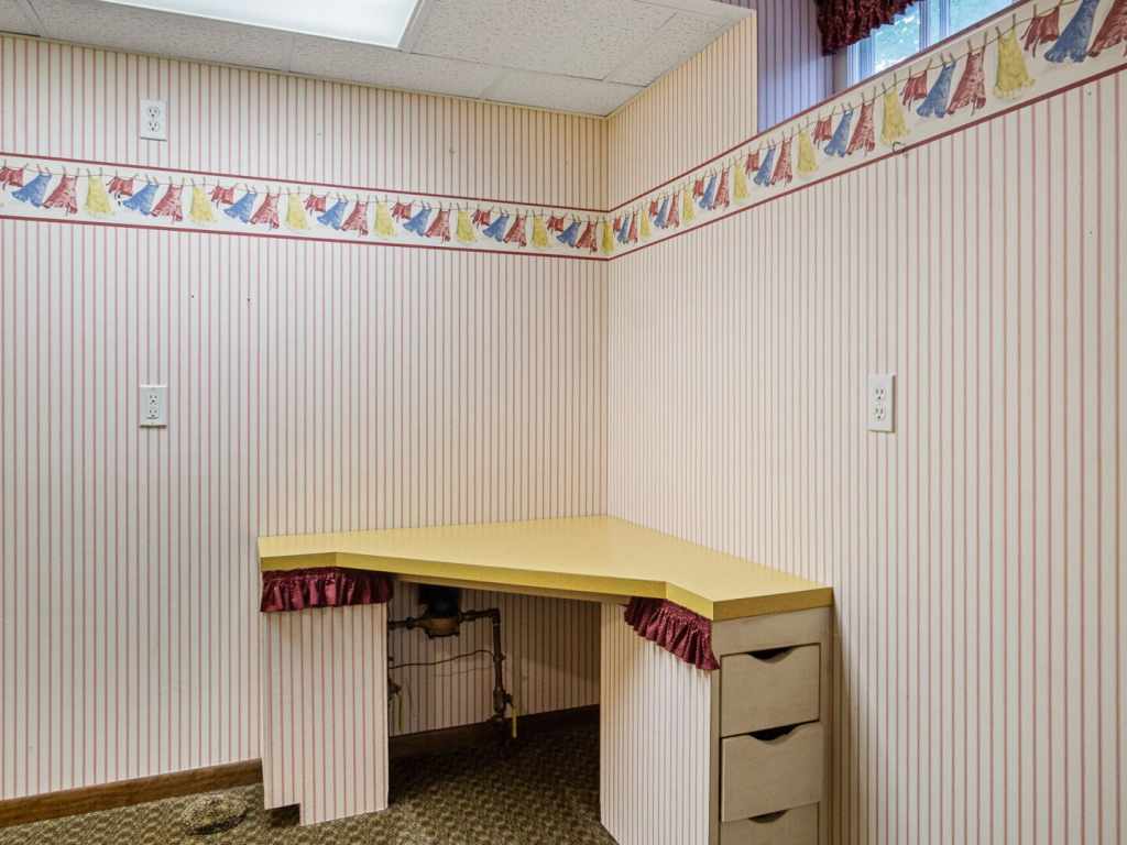 Property Photo 43