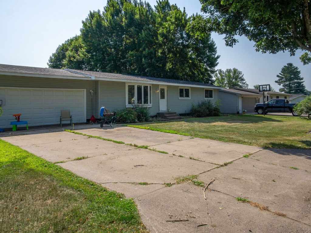 Main Property Photo