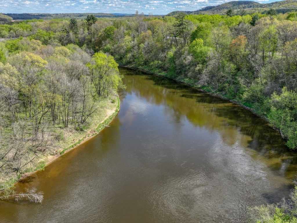 Property Photo 43