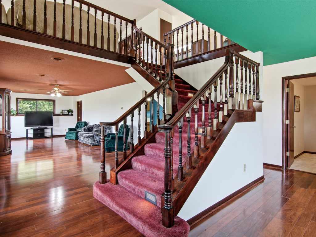 Property Photo 34