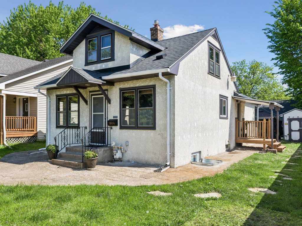 Property Photo 28