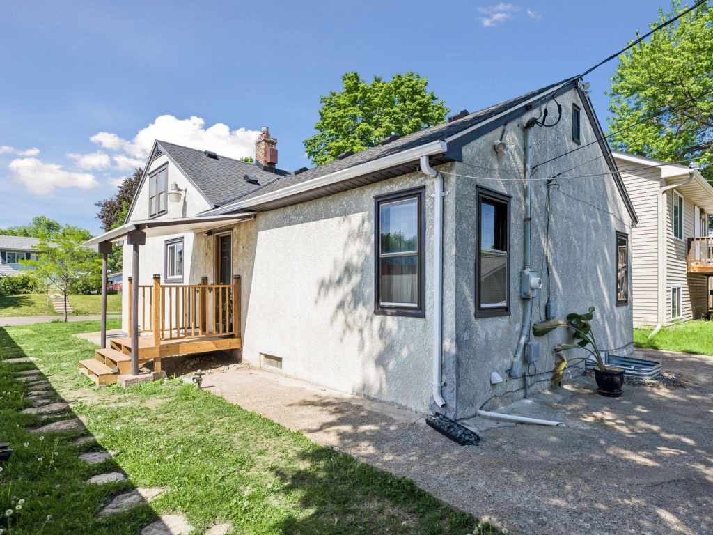 Property Photo 31