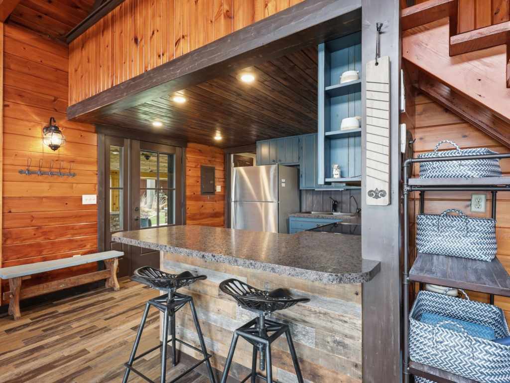 Property Photo 43