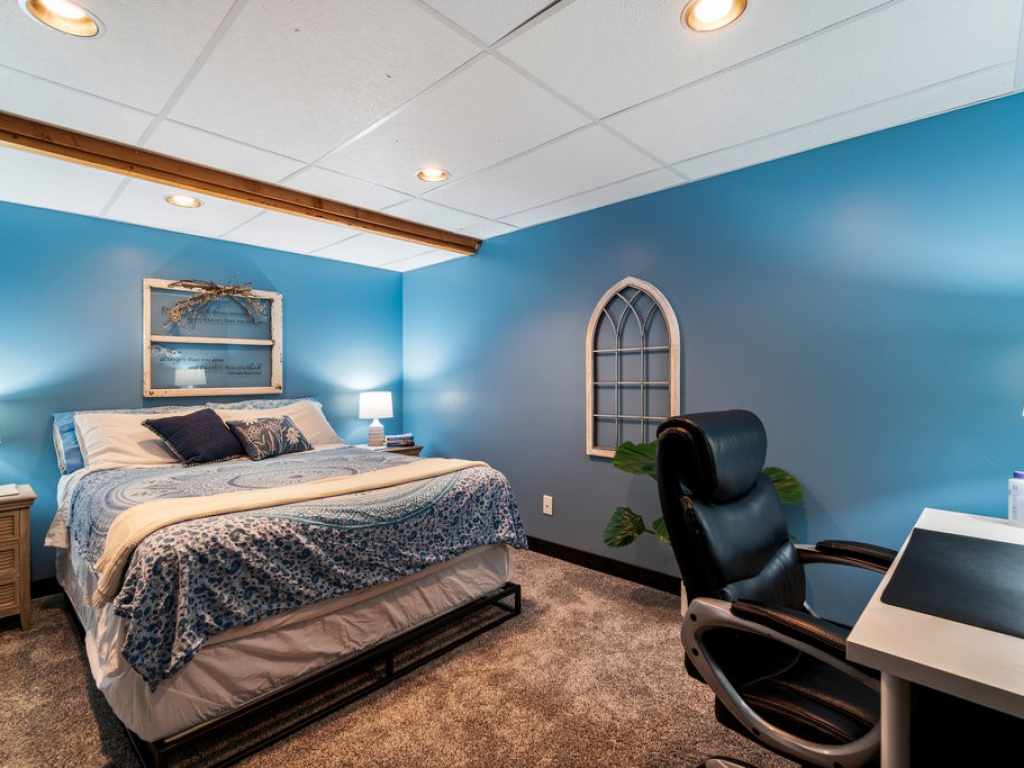 Property Photo 31