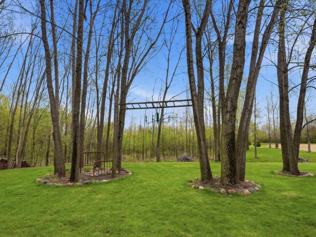 Property Photo 40