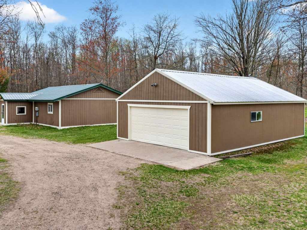 Property Photo 34