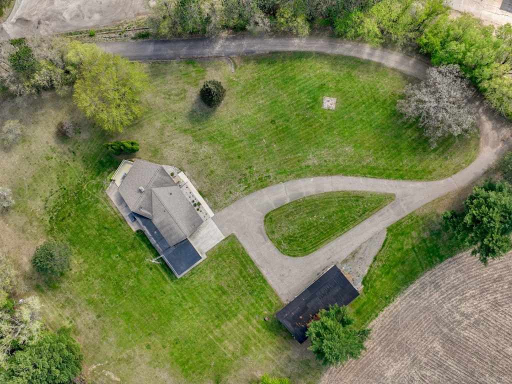 Property Photo 37