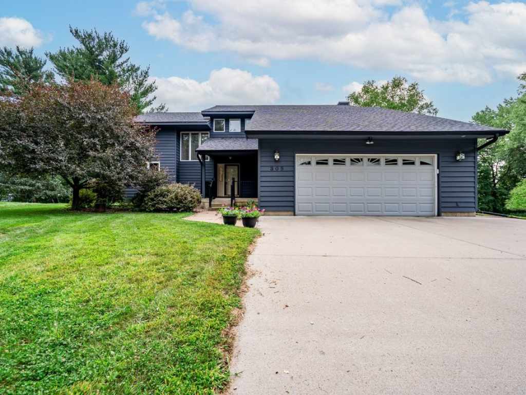 Main Property Photo