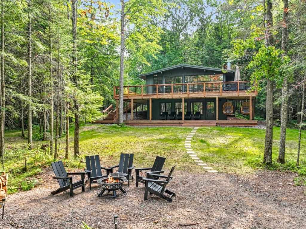 Main Property Photo