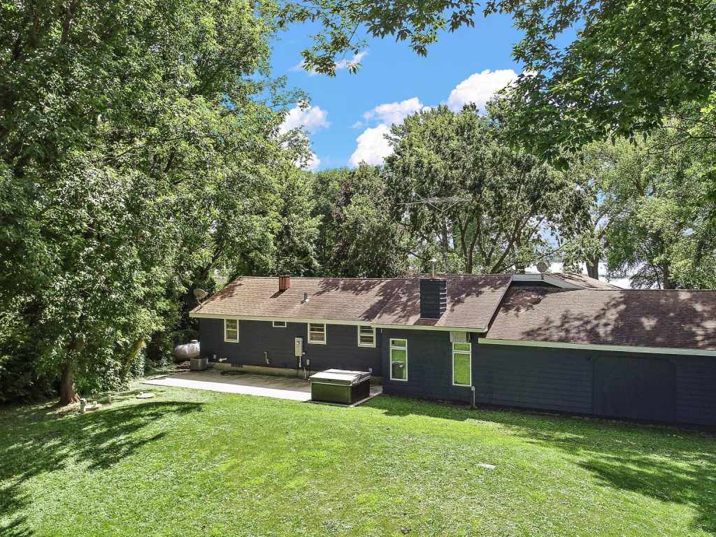 Property Photo 40