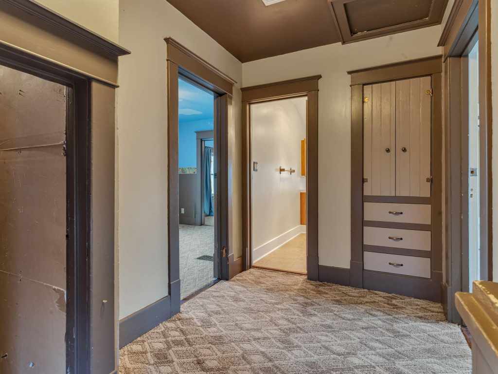 Main Property Photo