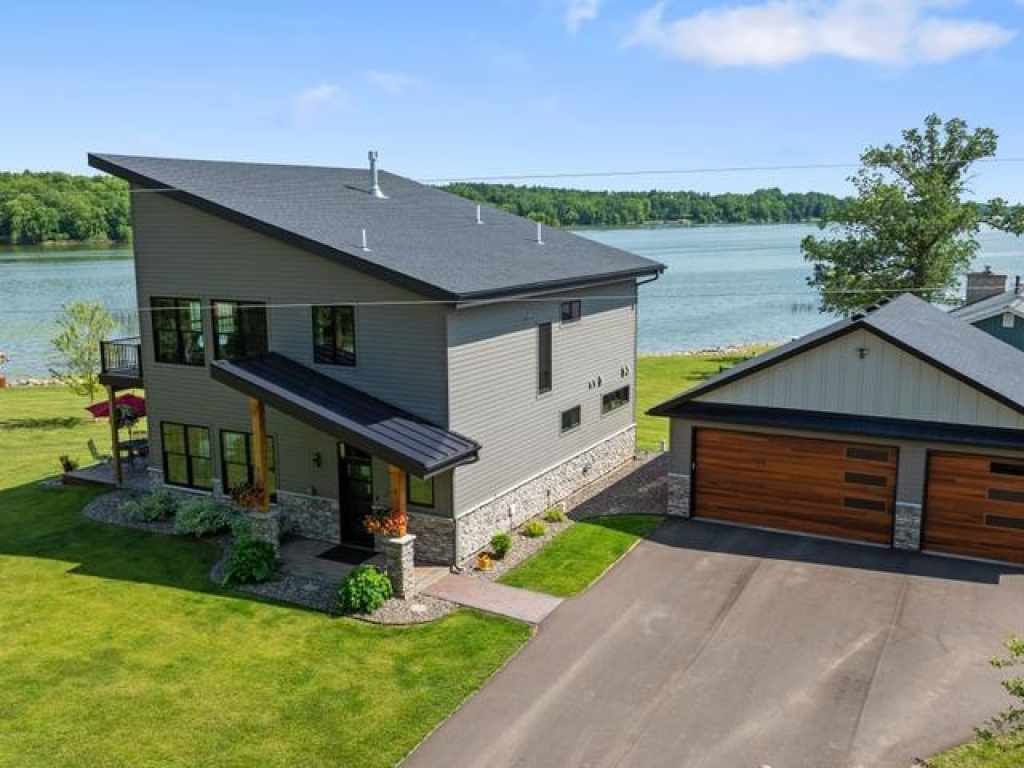 Main Property Photo