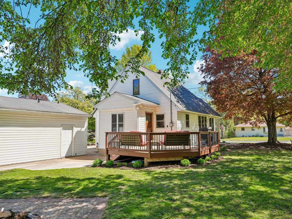 Property Photo 40