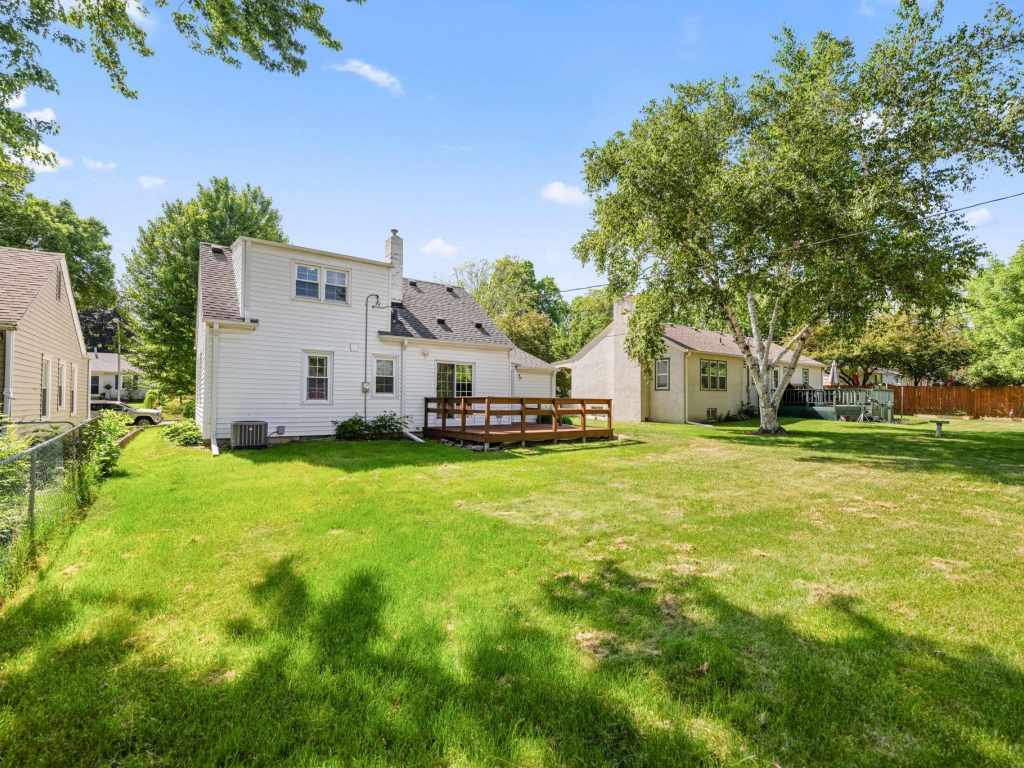 Property Photo 34