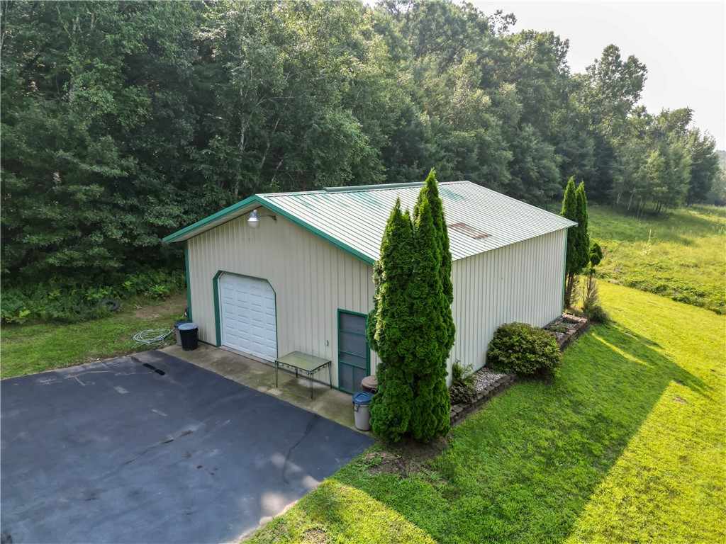 Property Photo 31
