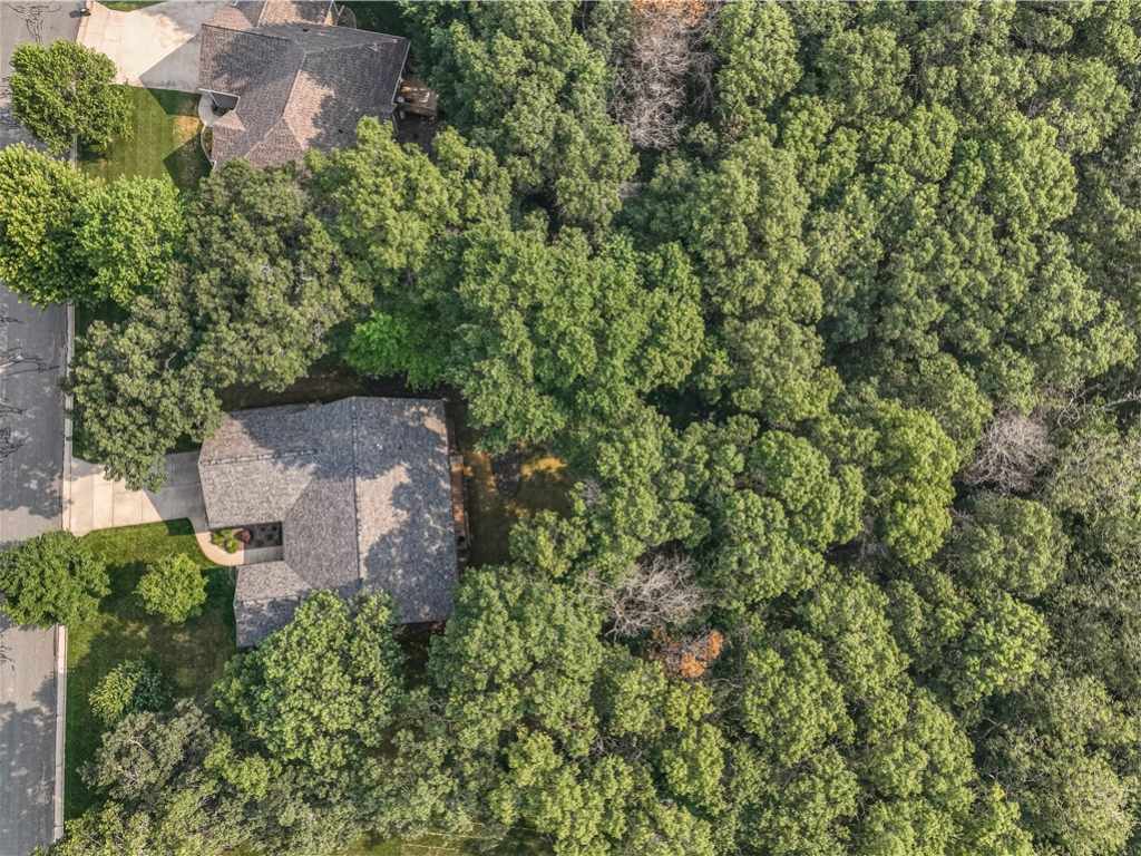 Property Photo 31