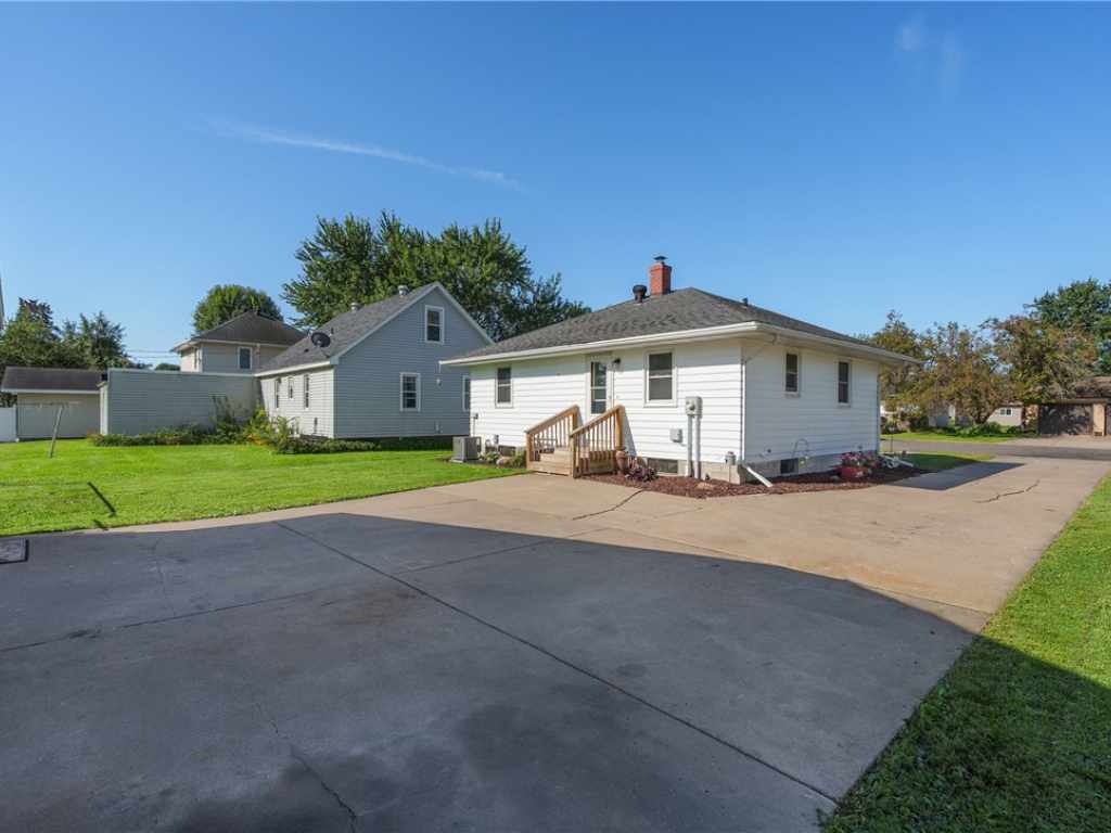 Property Photo 22