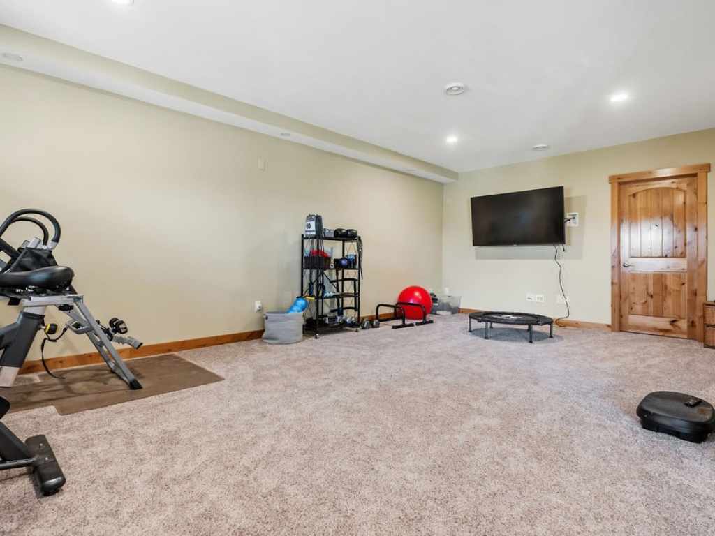 Property Photo 34