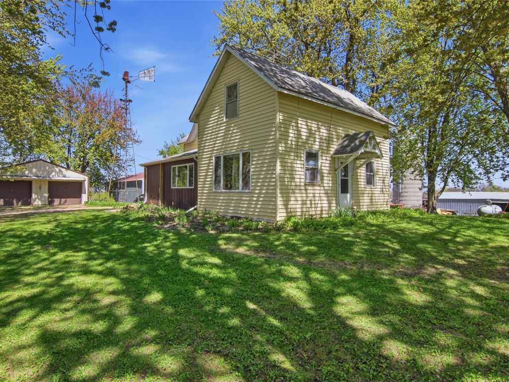 Property Photo 37