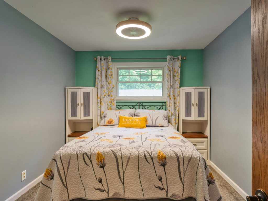 Property Photo 25