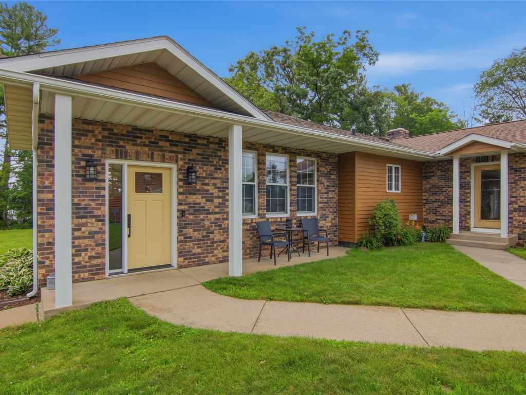 Main Property Photo