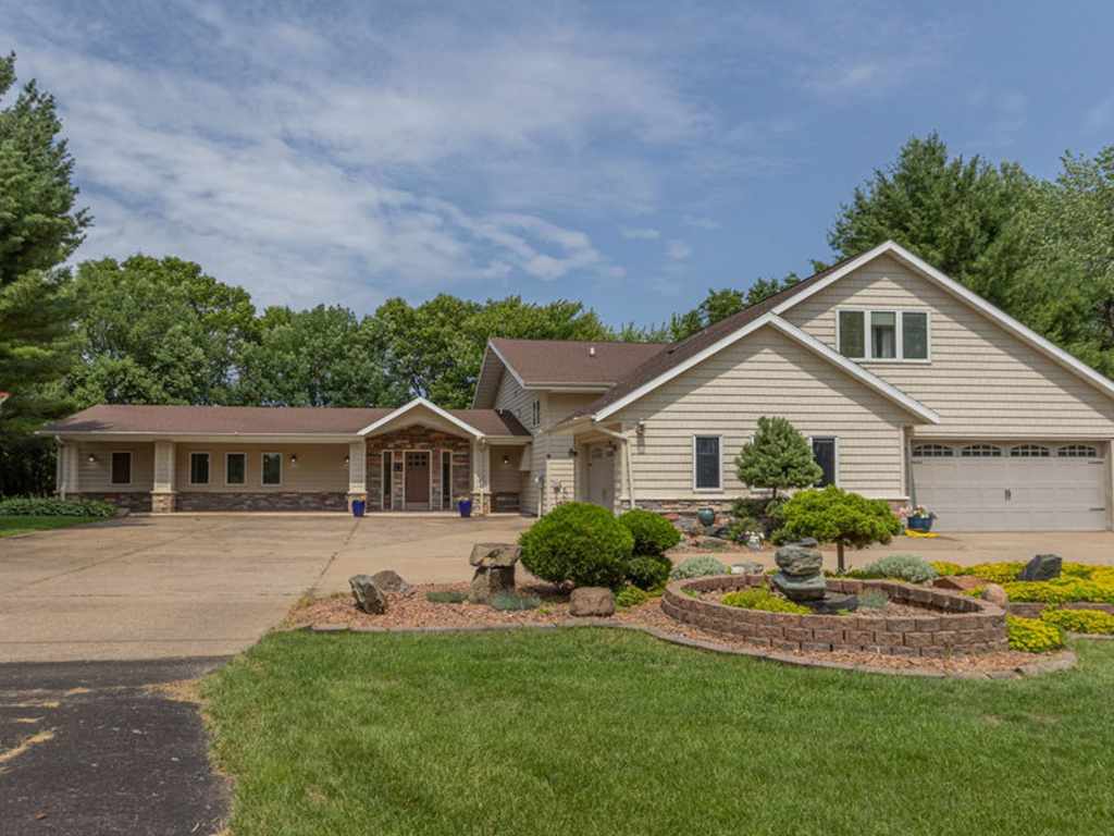 Main Property Photo