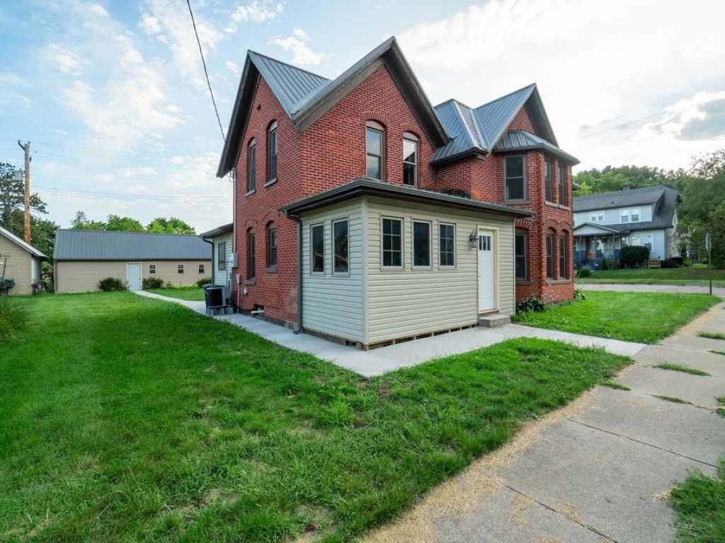 Property Photo 31