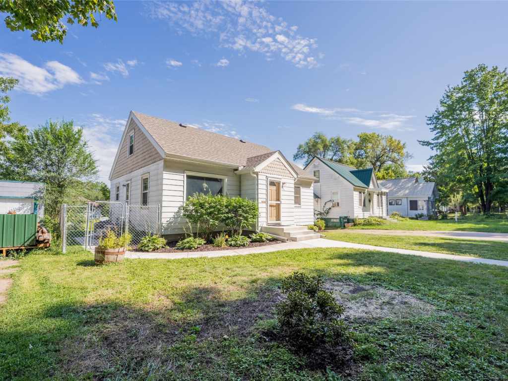 Property Photo 28