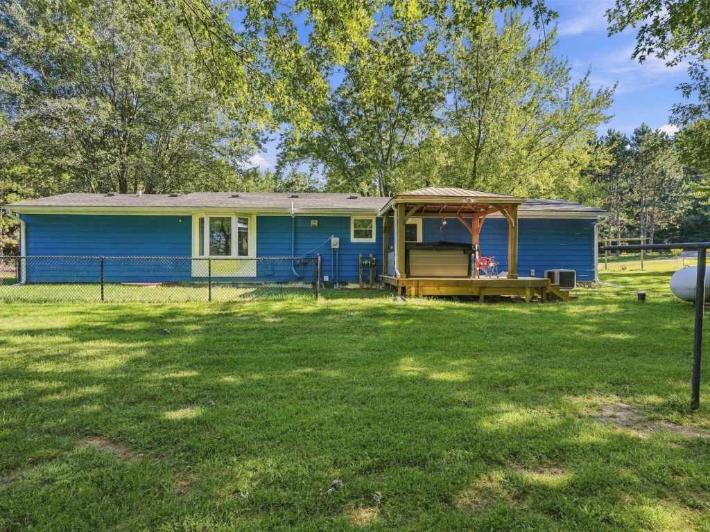 Property Photo 46