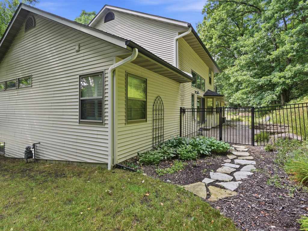 Property Photo 49