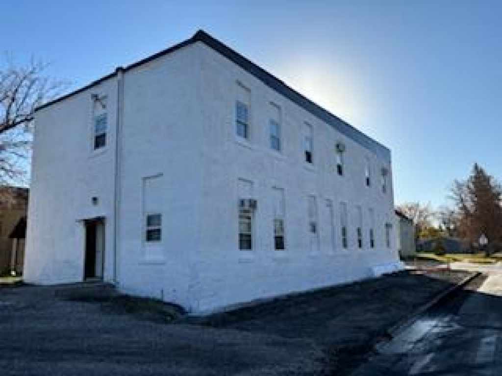 Property Photo 25