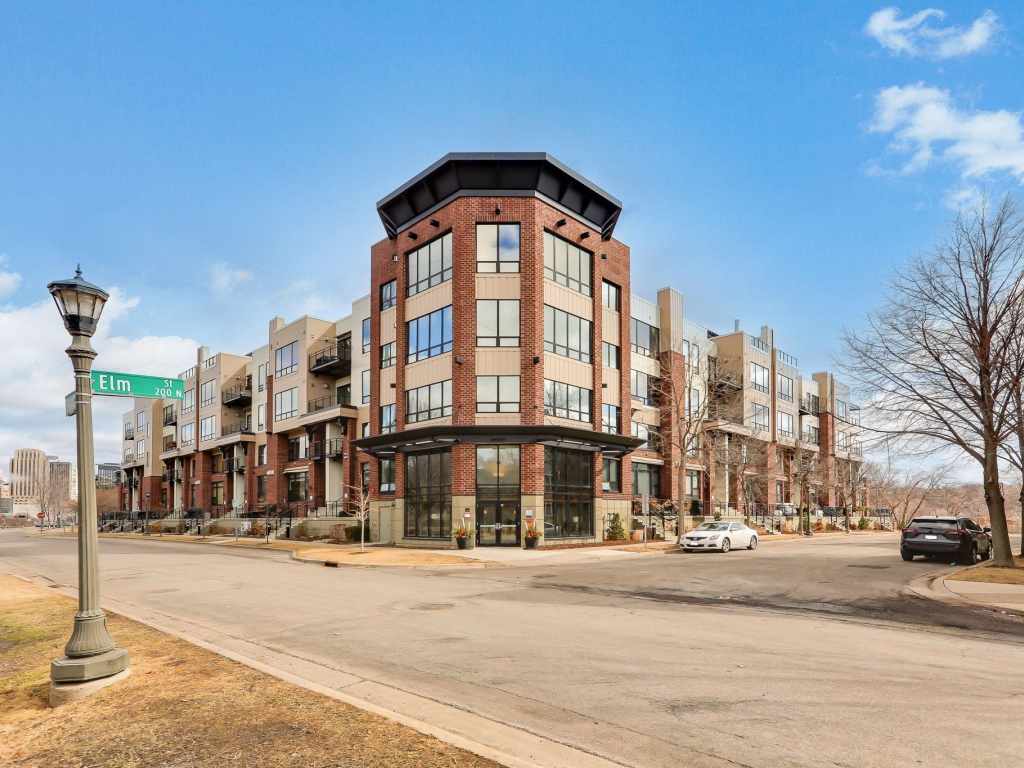 Main Property Photo
