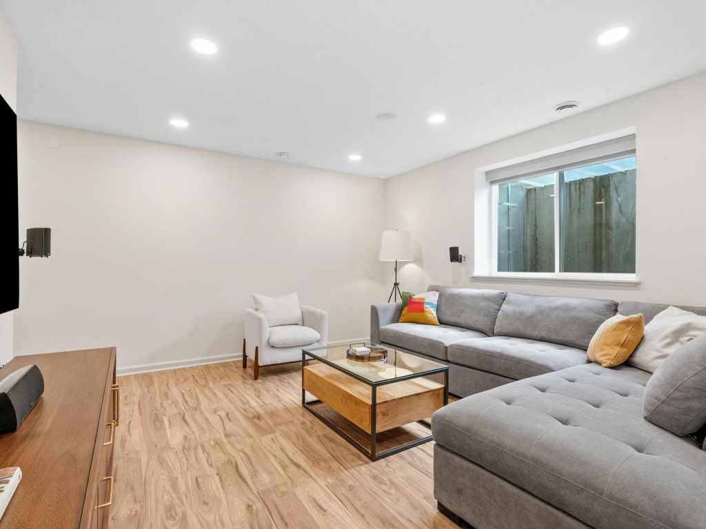 Property Photo 55