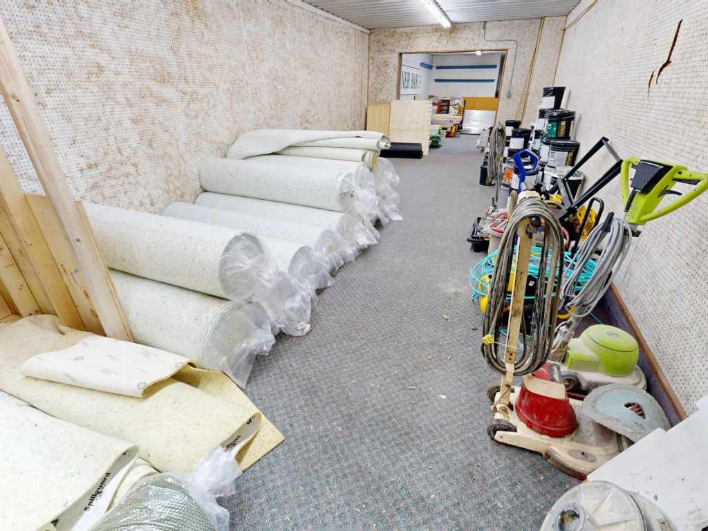 Property Photo 34
