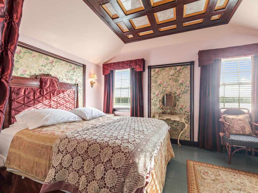 Property Photo 31