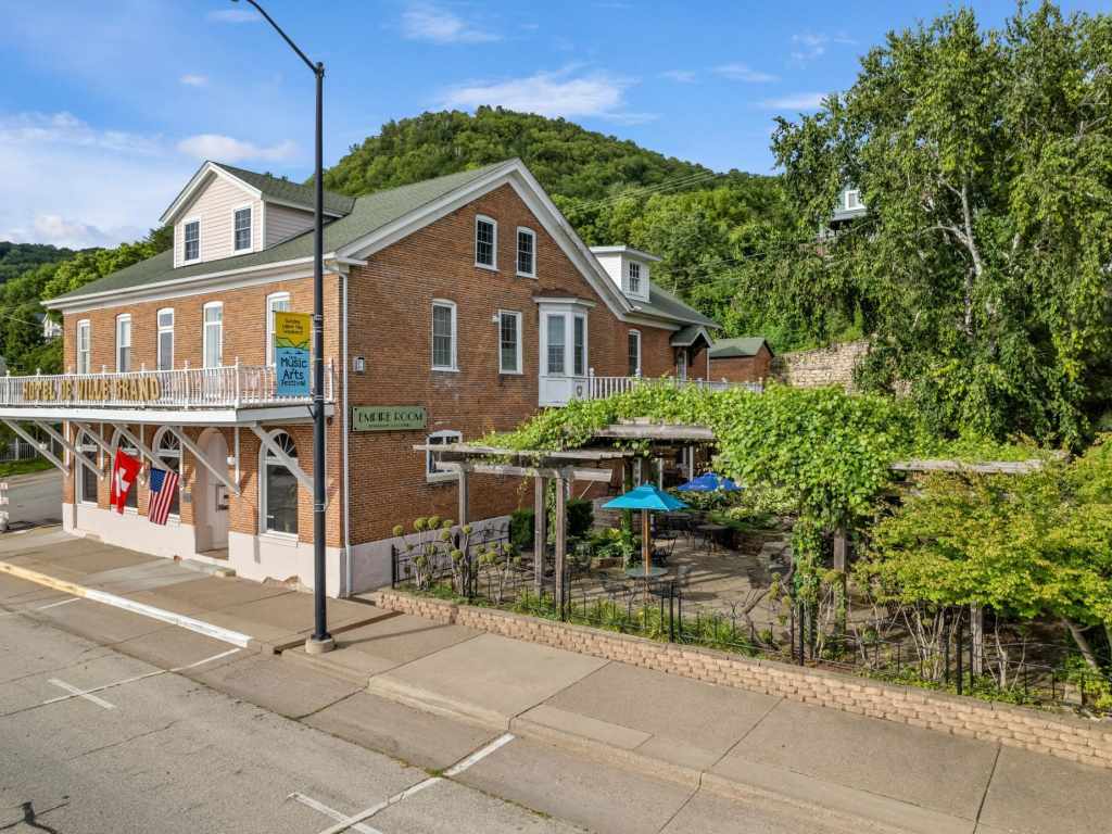 Property Photo 40