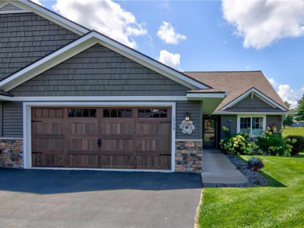 Main Property Photo