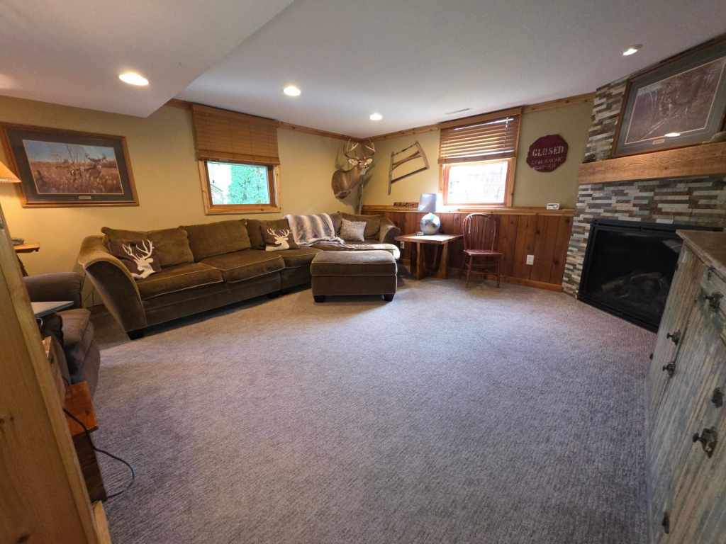 Property Photo 46