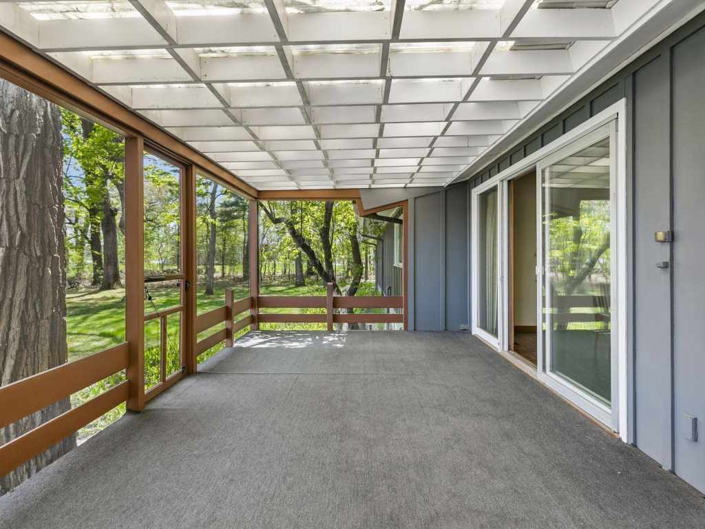 Property Photo 37