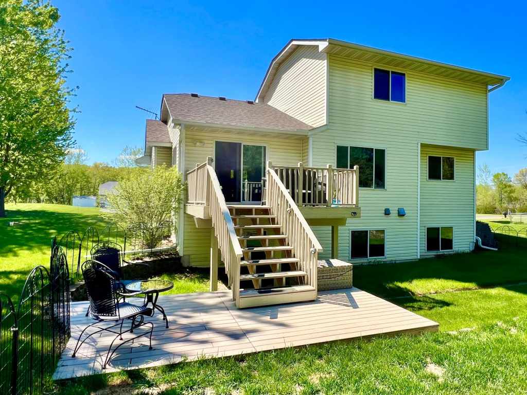 Property Photo 28