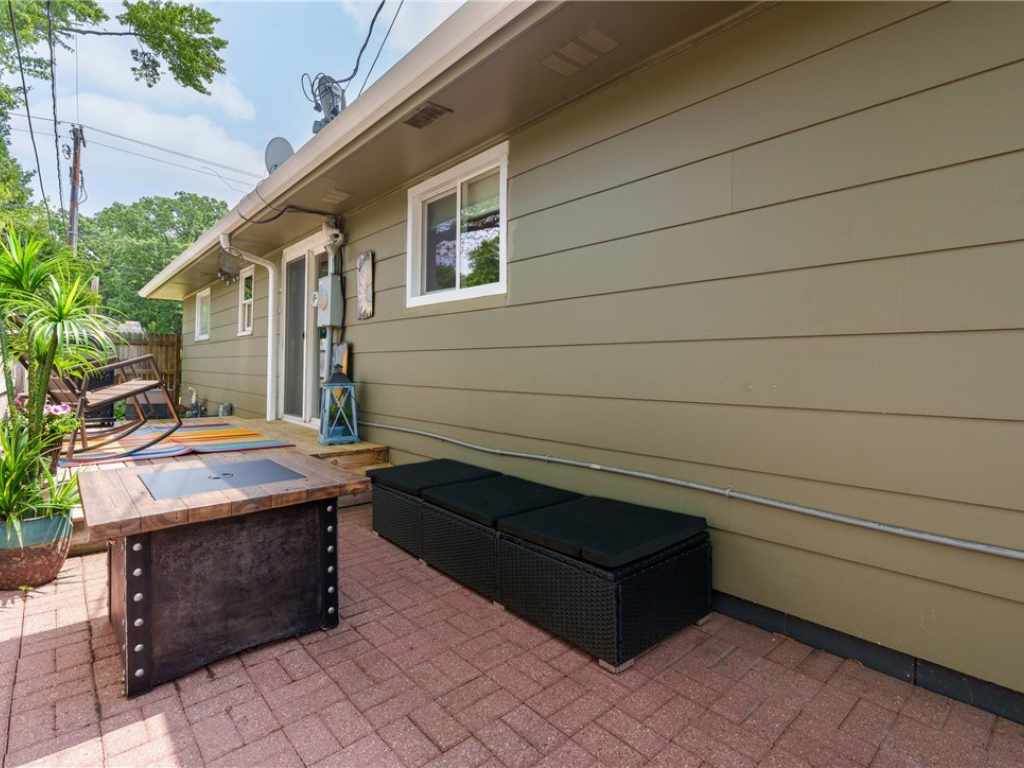 Property Photo 31