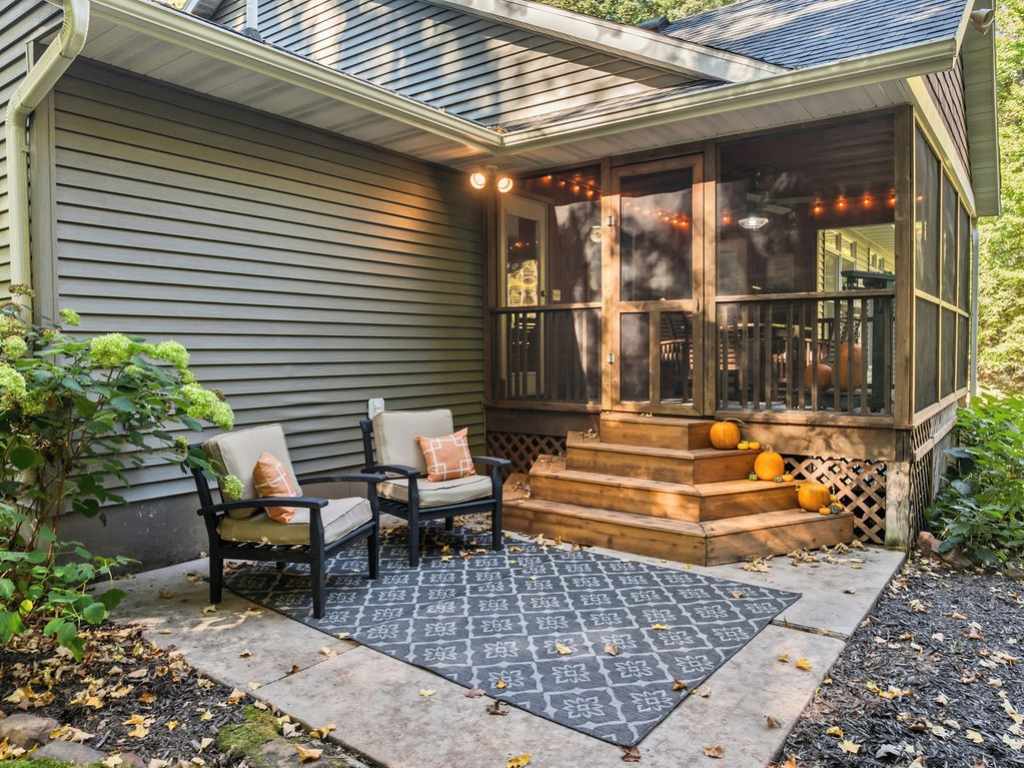 Property Photo 43