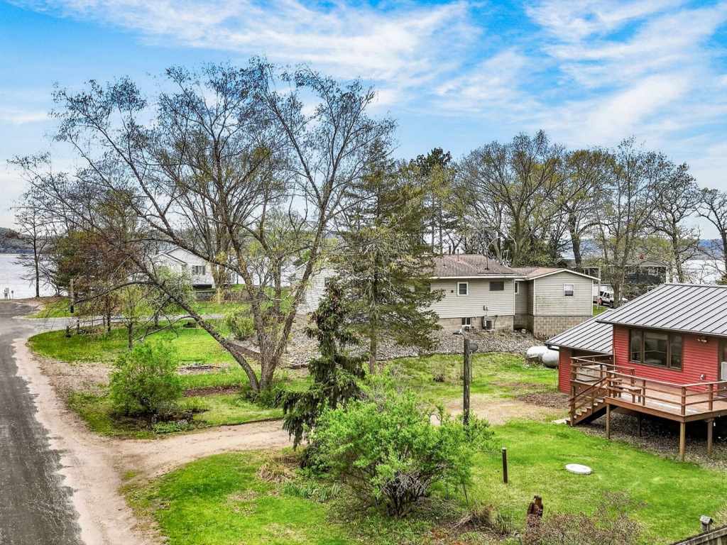 Property Photo 31