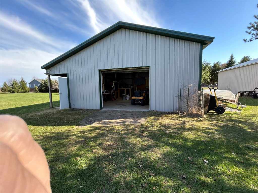 Property Photo 31