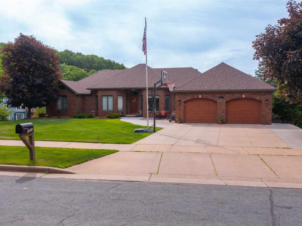 Main Property Photo
